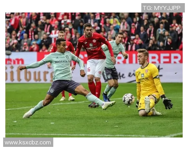 美因茨主场失利，德甲季初不顺：何去何从？